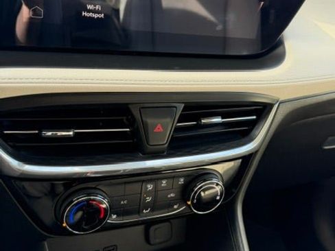 Used 2024 Buick Encore GX Sport Touring w/ Comfort Package FWD image 12