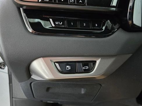 Certified 2023 Lexus RX 350 Premium w/ Accessory Package (Z1) image 39