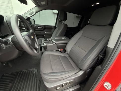 Used 2024 Chevrolet Silverado 1500 Custom RWD image 27