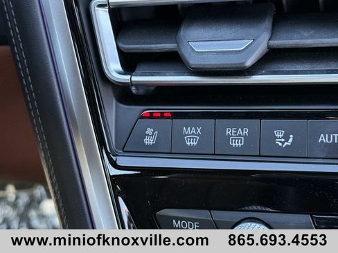 Used 2023 BMW 840i Coupe w/ Driving Assistance Package image 17