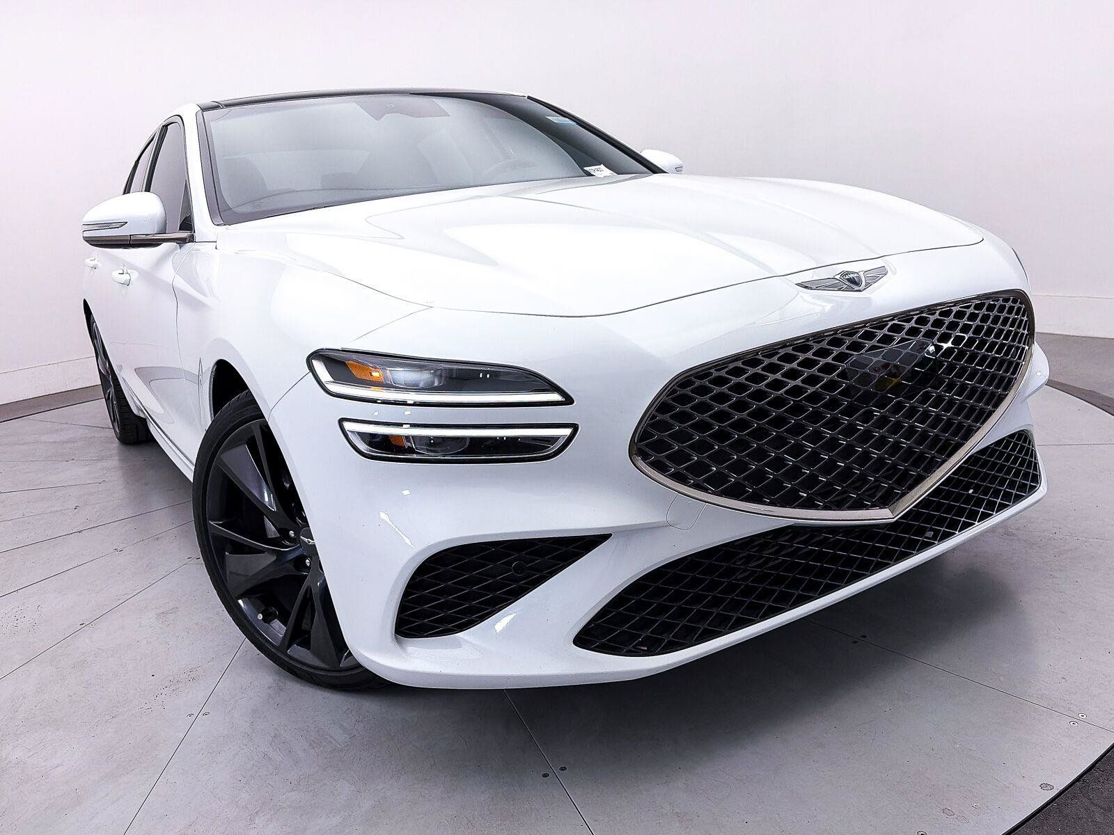 Used 2023 Genesis G70 2.0T w/ Sport Prestige Package RWD image 3