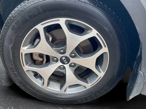 Used 2020 Kia Telluride EX AWD/4WD image 31
