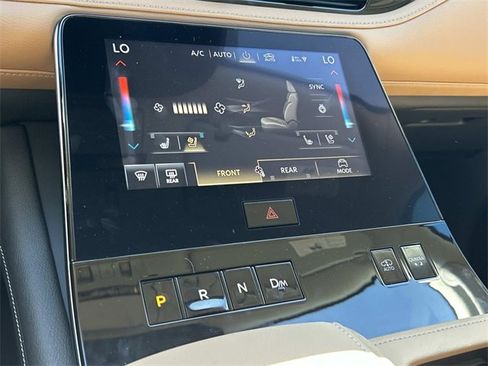 Certified 2025 INFINITI QX80 Sensory image 36