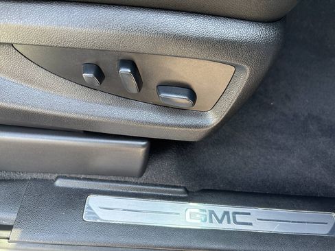 Used 2019 GMC Yukon XL SLT w/ HD Trailering Package RWD image 30