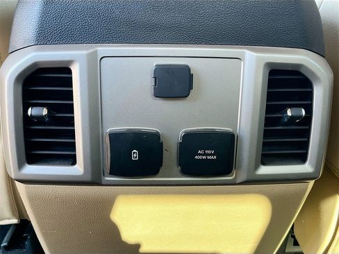 Used 2021 Ford F250 Lariat w/ Lariat Ultimate Package image 26