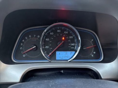 Used 2013 Toyota RAV4 Limited image 22