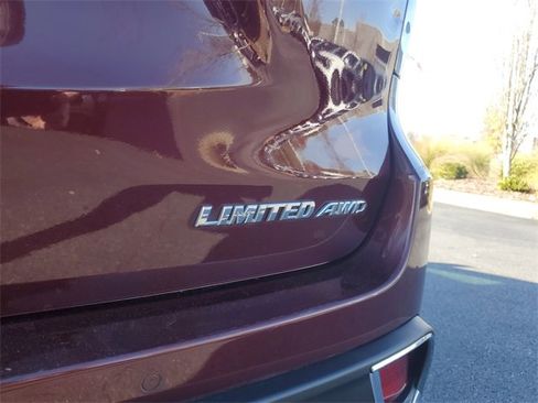 Used 2018 Toyota Highlander Limited Platinum image 8