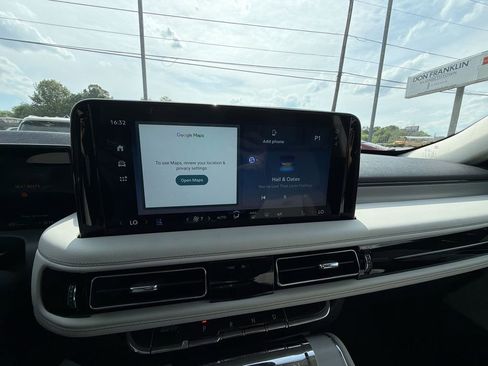 New 2026 Lincoln Aviator Reserve AWD/4WD image 16