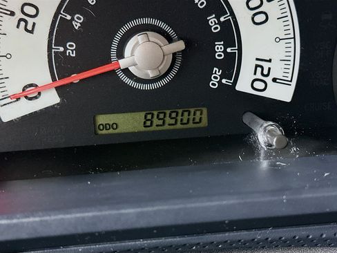 Used 2007 Toyota FJ Cruiser 2WD image 18