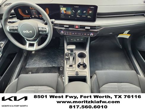 New 2026 Kia K5 LXS FWD image 18