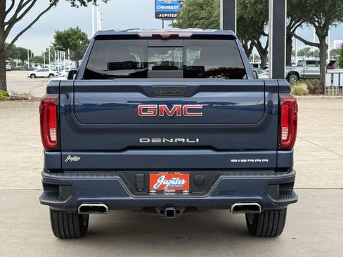 Used 2021 GMC Sierra 1500 Denali w/ Denali Ultimate Package AWD/4WD image 6