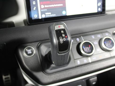 Used 2021 Land Rover Defender 90 S AWD/4WD image 16