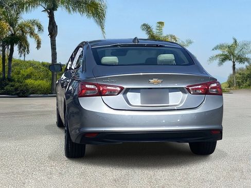 Used 2024 Chevrolet Malibu LT FWD image 4