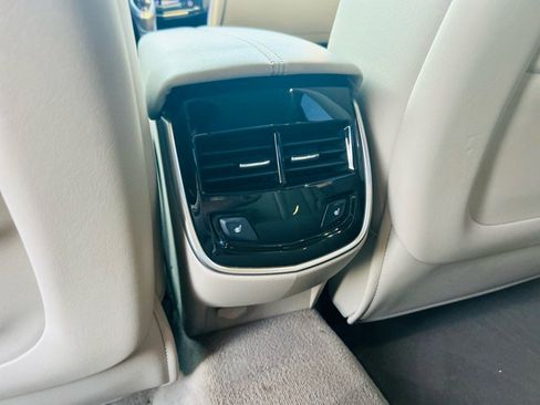 Used 2016 Cadillac XTS Luxury w/ Driver Awareness Package image 41