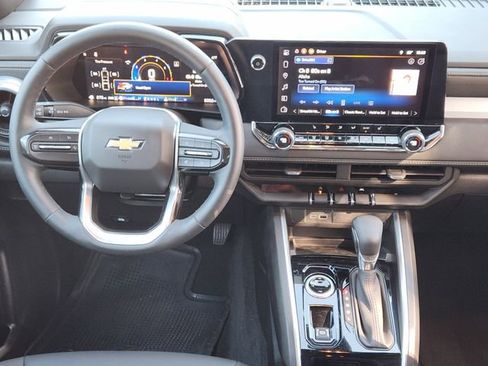 Used 2025 Chevrolet Colorado LT w/ LT Convenience Package AWD/4WD image 27