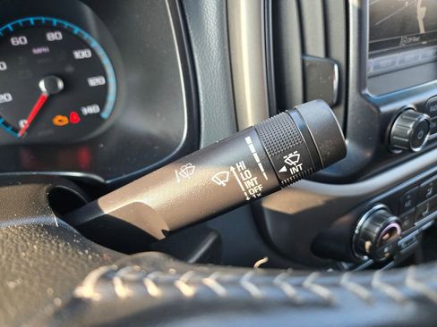 Used 2018 Chevrolet Colorado Z71 image 23