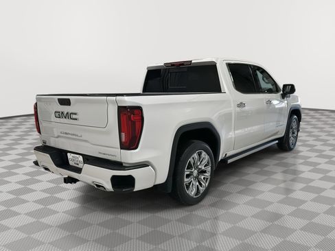 Used 2025 GMC Sierra 1500 Denali image 5