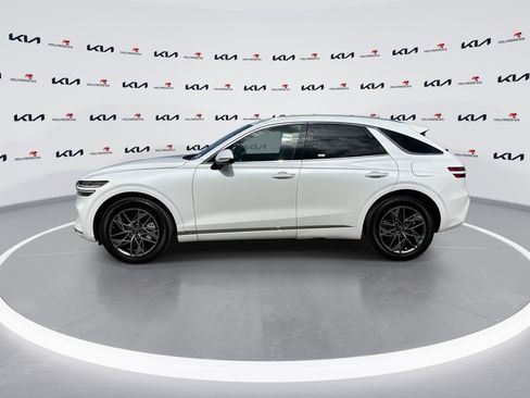 Used 2025 Genesis GV70 2.5T AWD/4WD image 6