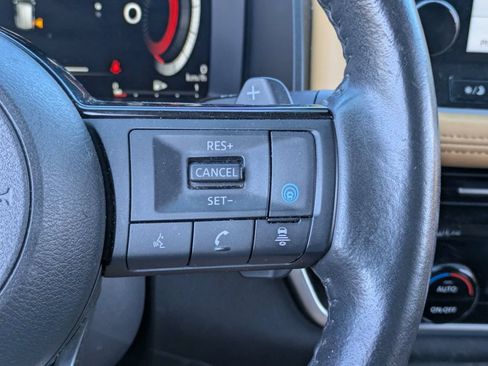 Used 2023 Nissan Rogue Platinum AWD/4WD image 28