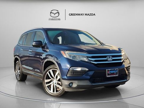 Used 2017 Honda Pilot Elite image 1