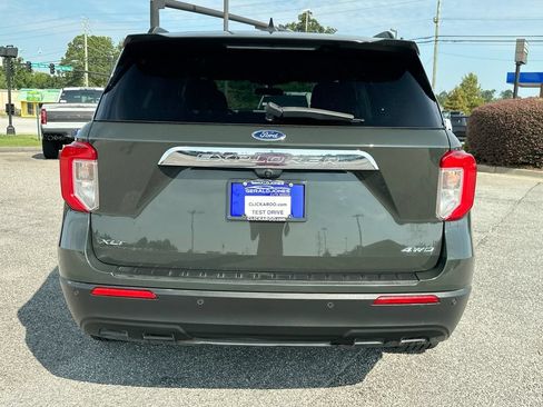 Used 2022 Ford Explorer XLT AWD/4WD image 15