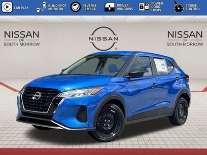 New 2025 Nissan Kicks Play S