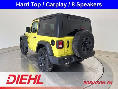 Used 2022 Jeep Wrangler Sport AWD/4WD image 5