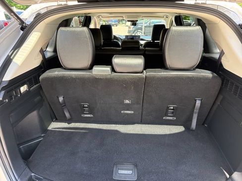 Used 2024 MAZDA CX-90 3.3 Turbo w/ Preferred Package AWD/4WD image 24