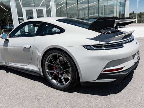 Used 2024 Porsche 911 GT3 RWD image 9