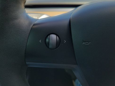 Used 2023 Tesla Model 3 Standard Range RWD image 22