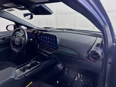 New 2025 Chevrolet Equinox EV RS w/ Active Safety Package 3 AWD/4WD image 33