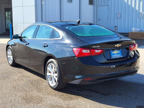 Used 2023 Chevrolet Malibu LT FWD image 3