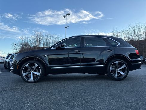 Used 2019 Bentley Bentayga image 7