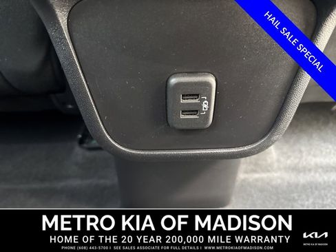 Used 2024 Chevrolet Equinox LT AWD/4WD image 28