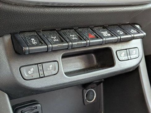 Used 2021 Chevrolet Colorado ZR2 AWD/4WD image 15