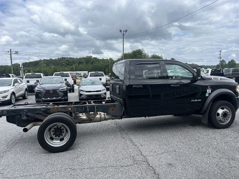 Used 2022 RAM 4500 Tradesman RWD image 7