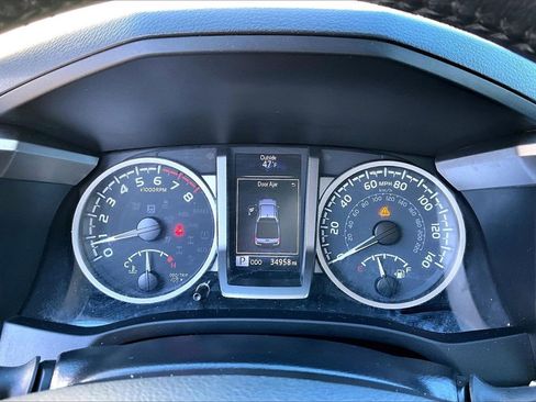 Used 2023 Toyota Tacoma SR5 image 9