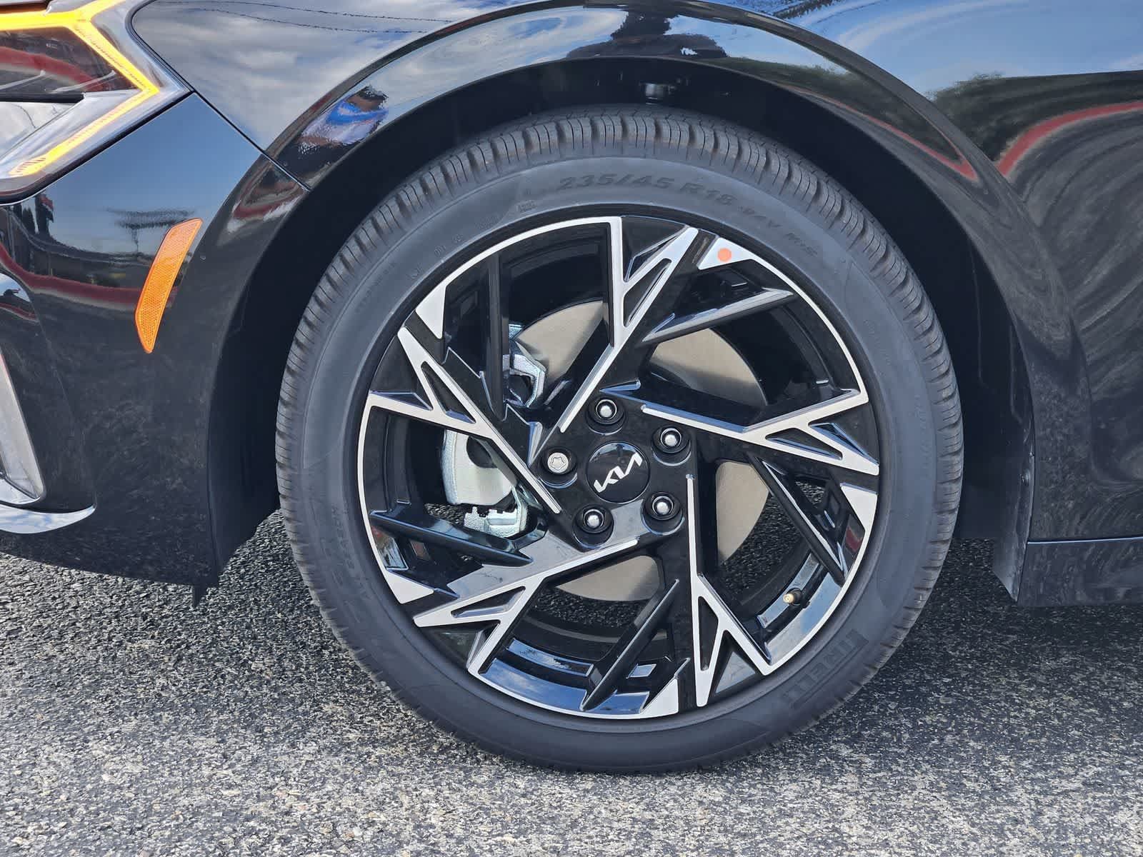 New 2026 Kia K5 GT-Line FWD image 9