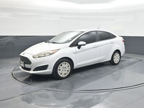 Used 2018 Ford Fiesta S image 29