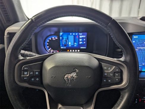 Used 2022 Ford Bronco Everglades image 21