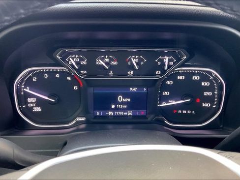 Used 2021 GMC Sierra 1500 Elevation w/ Preferred Package AWD/4WD image 10