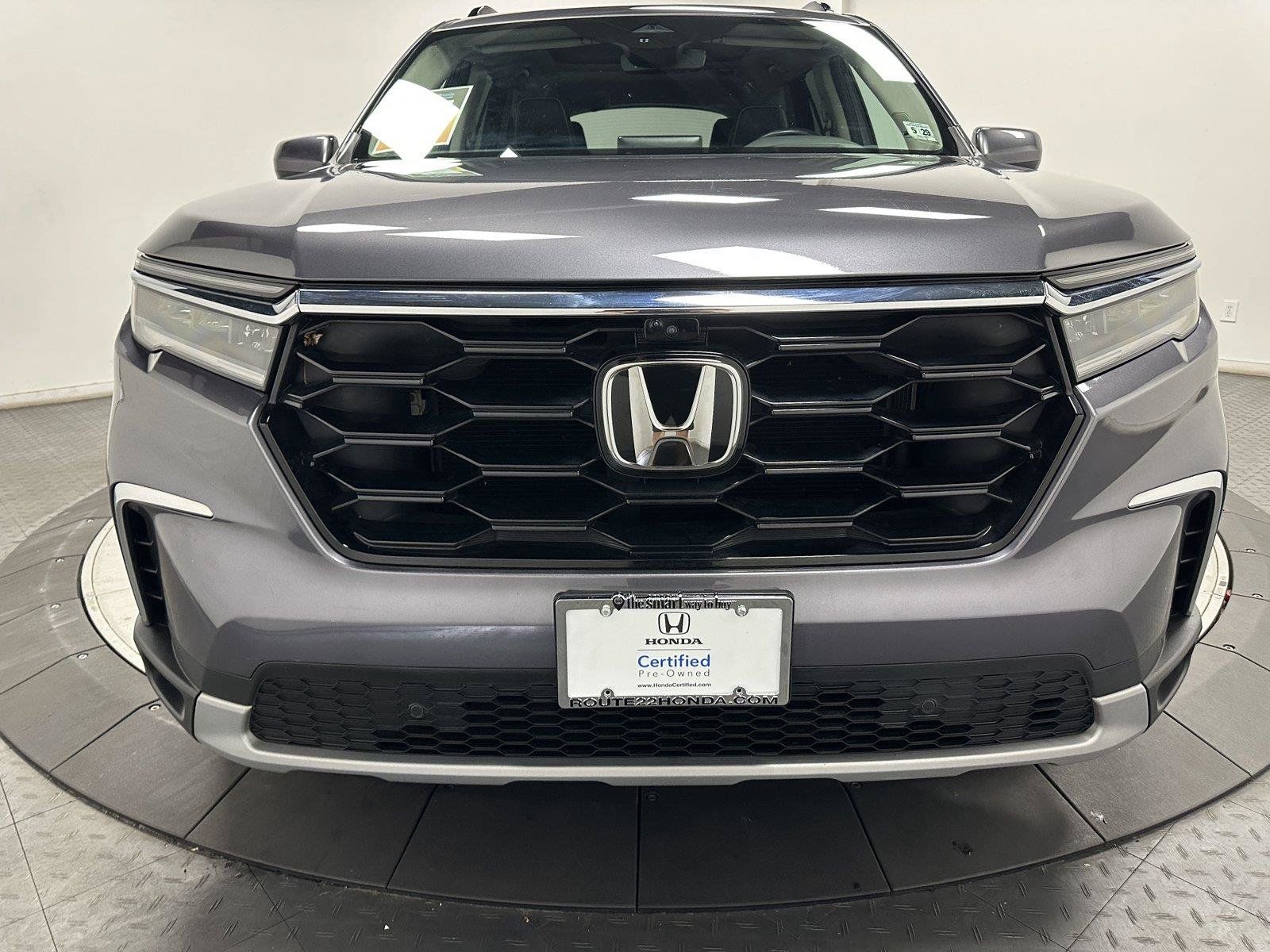 Certified 2024 Honda Pilot Elite image 5