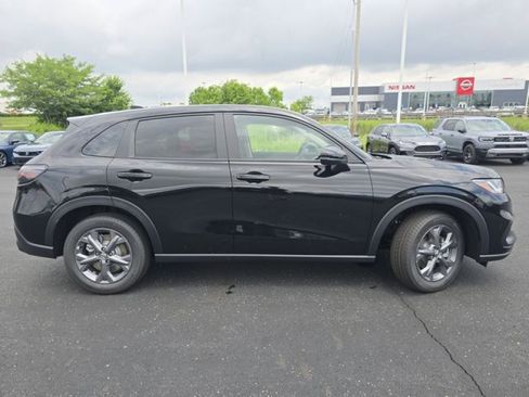New 2026 Honda HR-V LX image 10