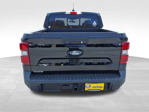 New 2026 Ford Maverick Lariat w/ Black Appearance Package AWD/4WD image 9