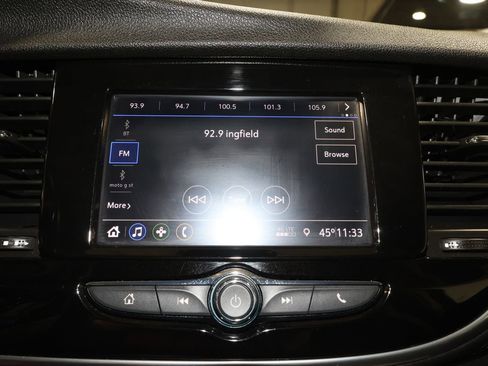 Used 2022 Buick Encore Preferred w/ Safety Package image 12