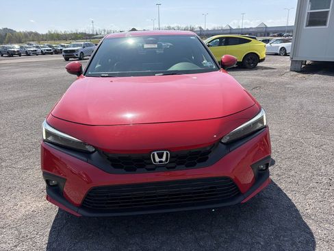 Used 2024 Honda Civic Sport Touring image 2