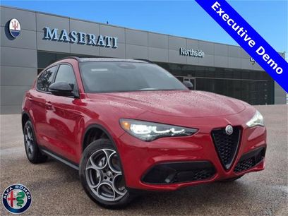 New 2025 Alfa Romeo Stelvio Sprint w/ Convenience Package