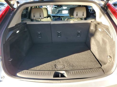 Certified 2021 Cadillac XT4 Luxury w/ Cold Weather Package image 8