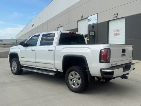Used 2017 GMC Sierra 1500 Denali AWD/4WD image 3