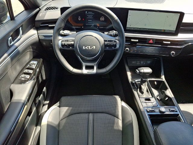 Used 2025 Kia K5 GT-Line AWD/4WD image 11